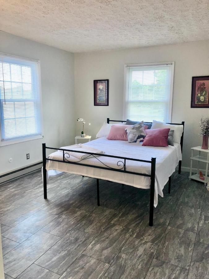 Trestle Creek Farm- Farmhouse Suite Bloomington Luaran gambar